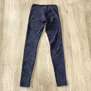 Lululemon black camo leggings- size 4